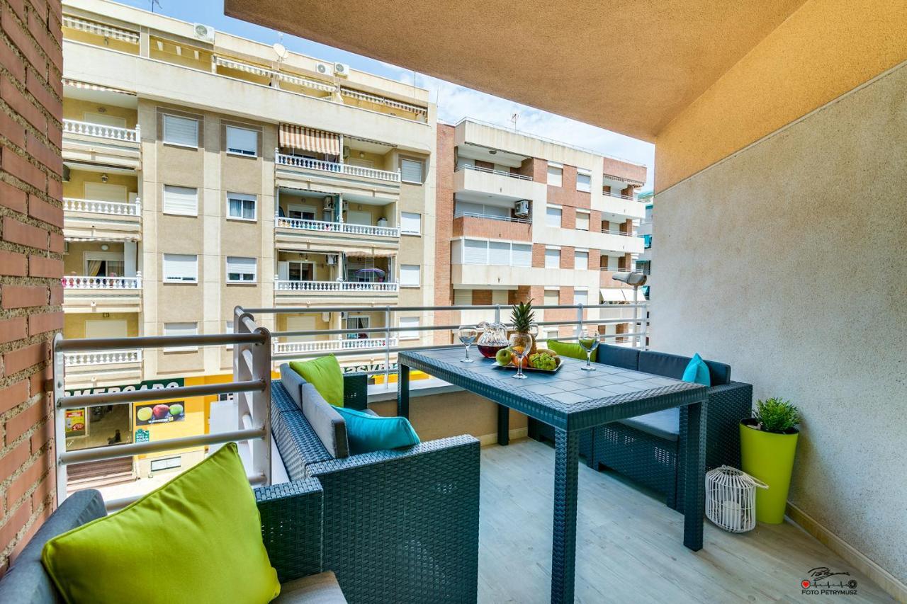 トレビエハModerno Apartamento Familiar Junto Al Mar - Conejitoアパートメント エクステリア 写真